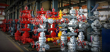 Oil well heads and drill stem tests